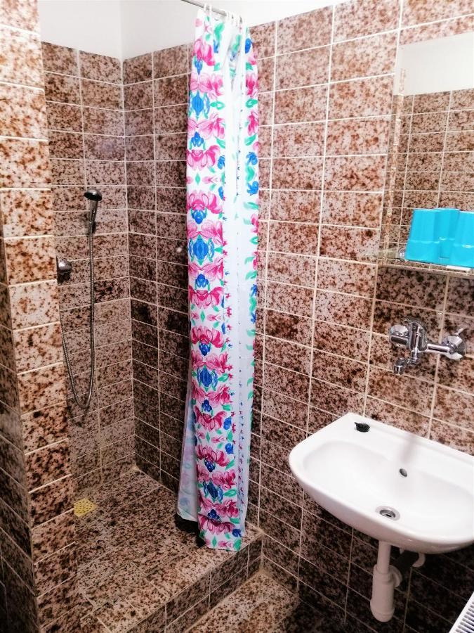 Penzion Adriana Nové Mesto nad Váhom Eksteriør bilde